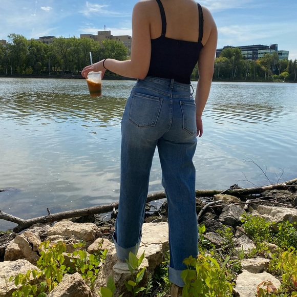 Blue jeans - Picture 3 of 6